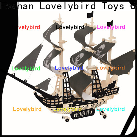 Lovelybird Toys